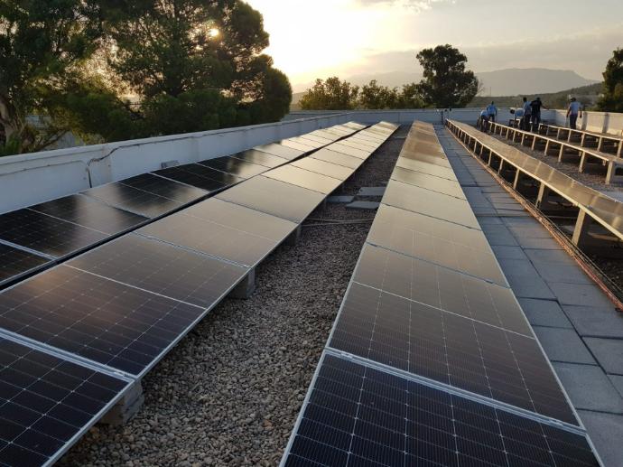 Dirección Facultativa: Instalación Fotovoltaica de 80 kW en Residencia José López Barneo